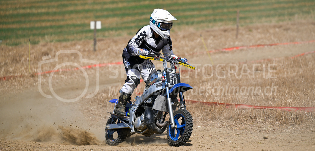 Motortrotti-Rennen Buch am Irchel - 19. August 2023 | Motortrotti-Rennen Buch am Irchel
Buch am Irchel, Kt. Zürich
Bild: Sportfotografie Markus Aeschimann | www.markus-aeschimann.ch - Realisiert mit Pictrs.com