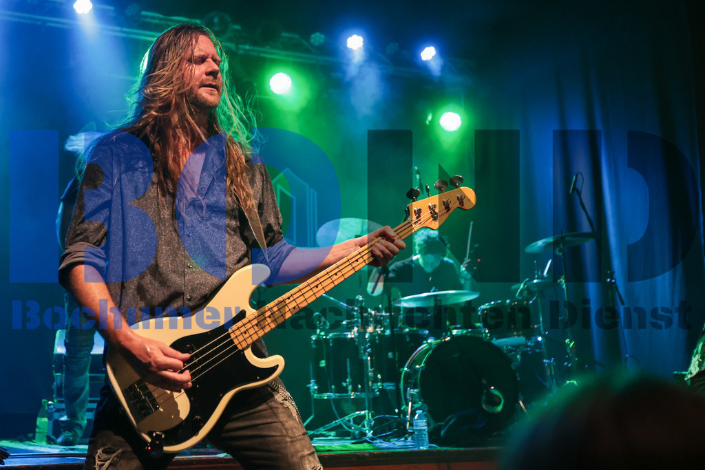 SES_DIODOR20250912-24 | bond - Realisiert mit Pictrs.com