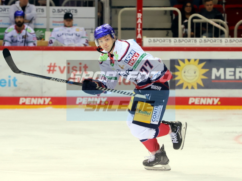 Marcel Barinka - EBB | Marcel Barinka - EBB - Realisiert mit Pictrs.com