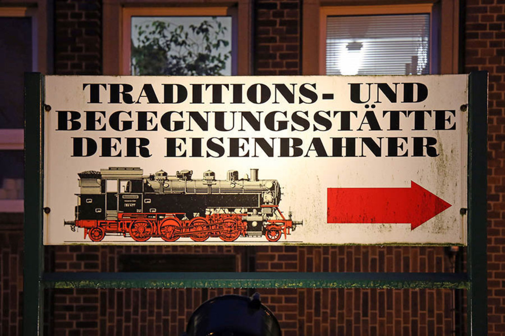 Foto: Leipzig - TBE-Engelsdorf | Das Team hinter BILDLEXIKON LEIPZIG bündelt historische wie aktuelle Informationen über die Stadt Leipzig in Text und Bild auf einer Plattform und stellt diese der interessierten Öffentlichkeit zur Verfügung.