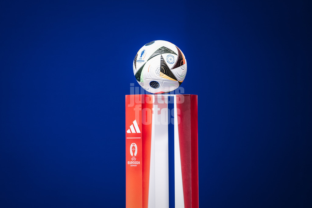 Fußball | Herren | UEFA-Fußball-Europameisterschaft 2024 | Gruppe B | Kroatien vs. Albanien | 19.06.2024 | Symbolfoto der EM Ball von Adidas