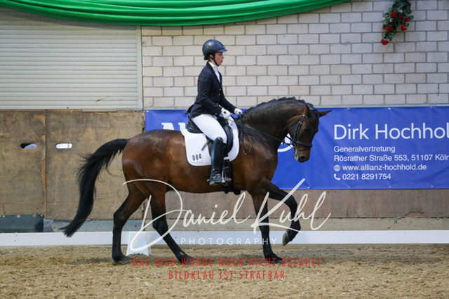 IMG_2883 | Turnierfotos kaufen im Webshop von Daniel Kuhl Photography – entdecke professionelle Reitsportfotos aus Turnieren & Events. Hochwertige Turnierbilder online bestellen & sichern. Jetzt Fotos von Reitsportturnieren kaufen!