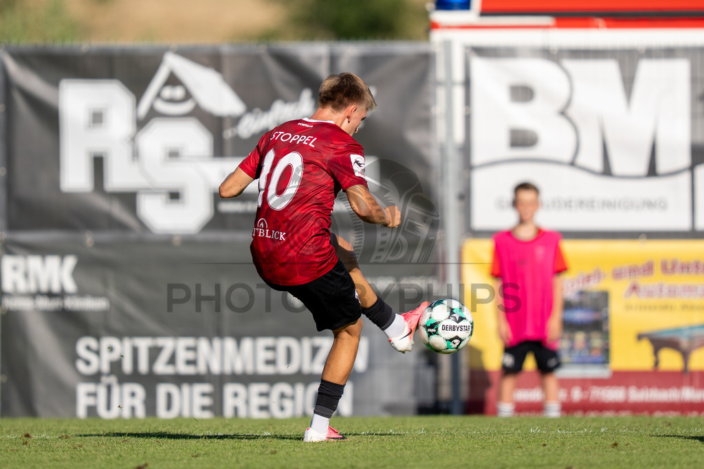 SG Sonnenhof Großaspach vs. Fortuna Köln, Fussball, 3. Liga, 1. Spieltag, 08.08.2026 | Lukas Stoppel (SG Sonnenhof Großaspach, #10),SG Sonnenhof Großaspach vs. Fortuna Köln, Fussball, 3. Liga, 1. Spieltag, 08.08.2026,DFB regulations prohibit any use of photographs as image sequences and/or quasi-video