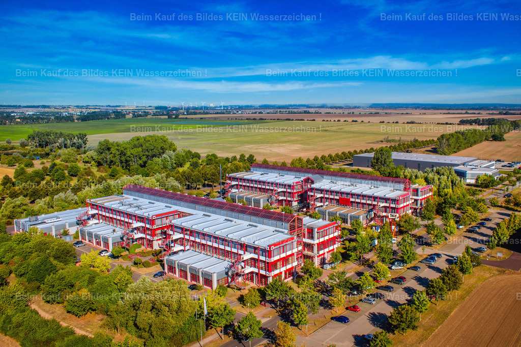 IGZ Barleben blauer Himmel -1121 | IGZ in Barleben im TPO Gewerbegebiet - Realisiert mit Pictrs.com