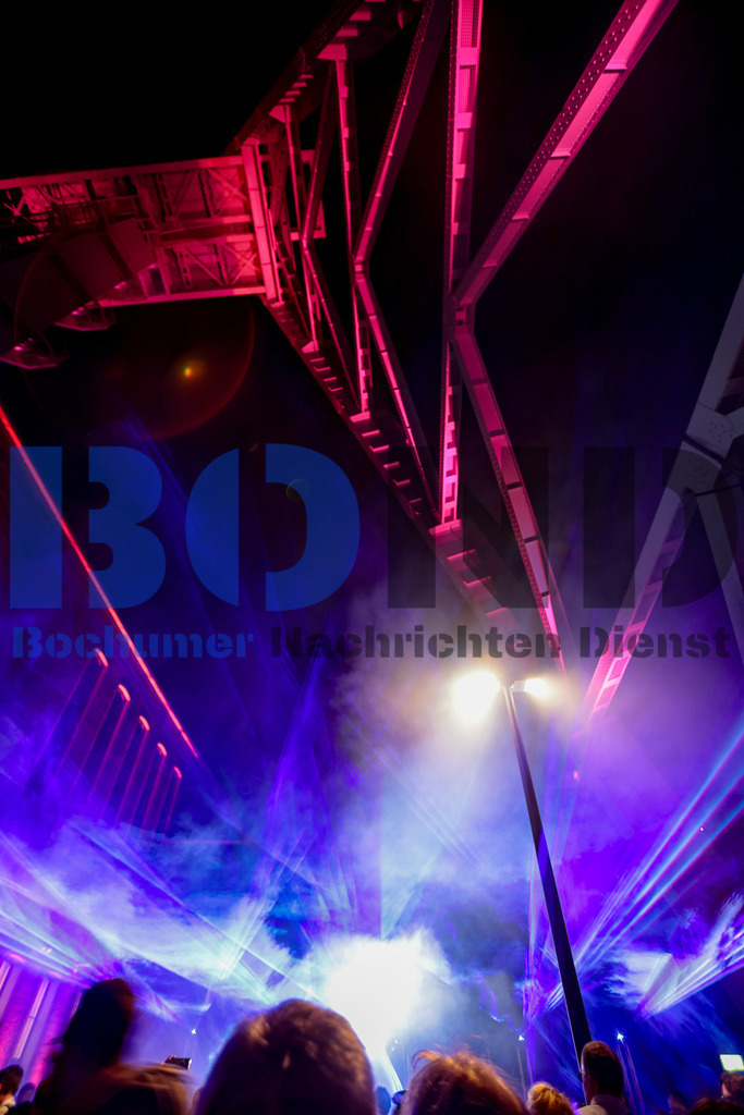 SES_BOCEXT20250626-72 | bond - Realisiert mit Pictrs.com