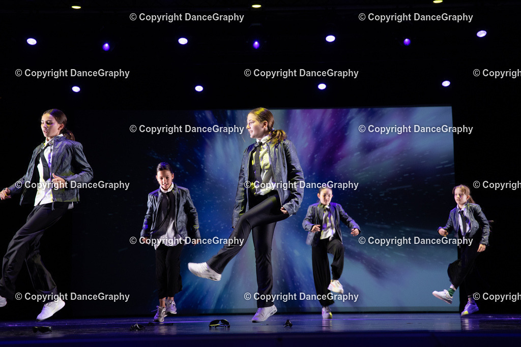 GPHY6422 | DanceGraphy - Realisiert mit Pictrs.com