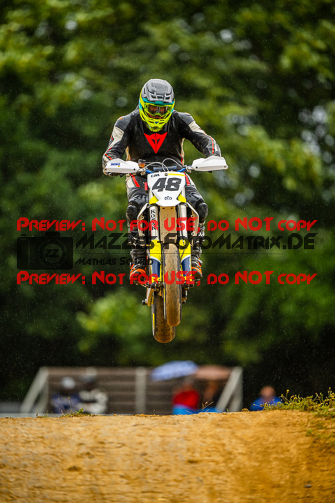 MaZZes_FotoMatrix_230701_2005 | S4