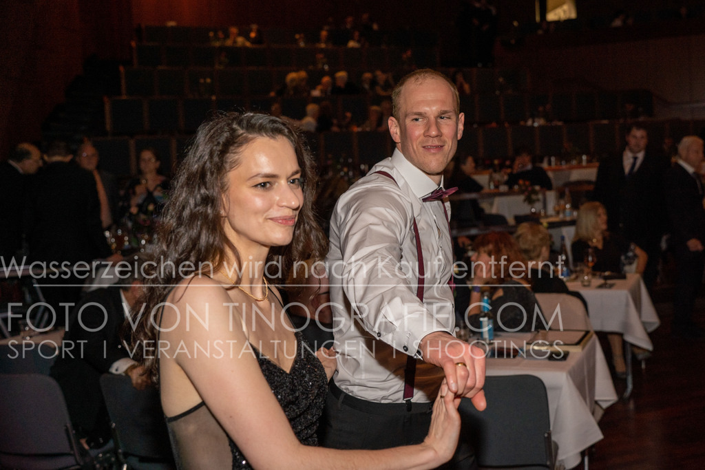 CCC_Frühlingsball_Parkett_byTINOGRRAFIE-28 | (c) TINOGRAFIE.COM