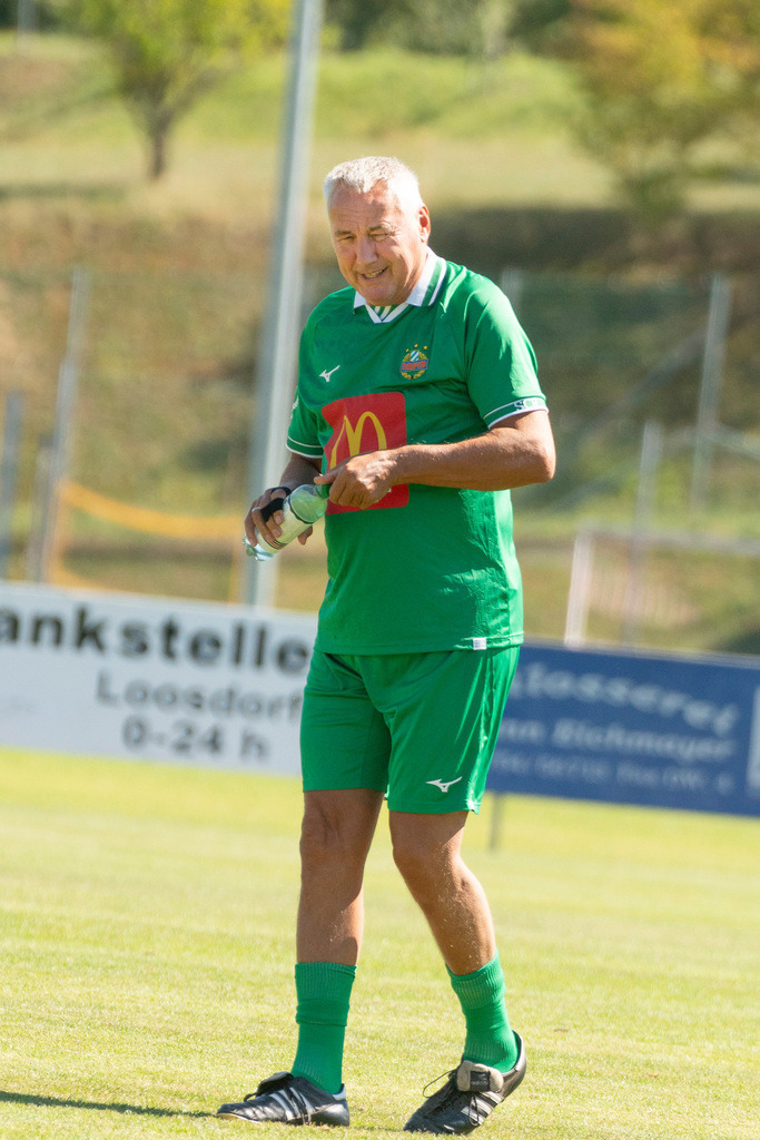 Spiel-0033_Legenden ASK-RAPID | Fotodoku 80 Jahre ASK-Loosdorf: Legendenmatch ASK-Loosdorf - Rapid WIENSponsoren, Mannschaften, Begrüßung, Interviews, das Spiel, Besucher, Fans, Stimmung.