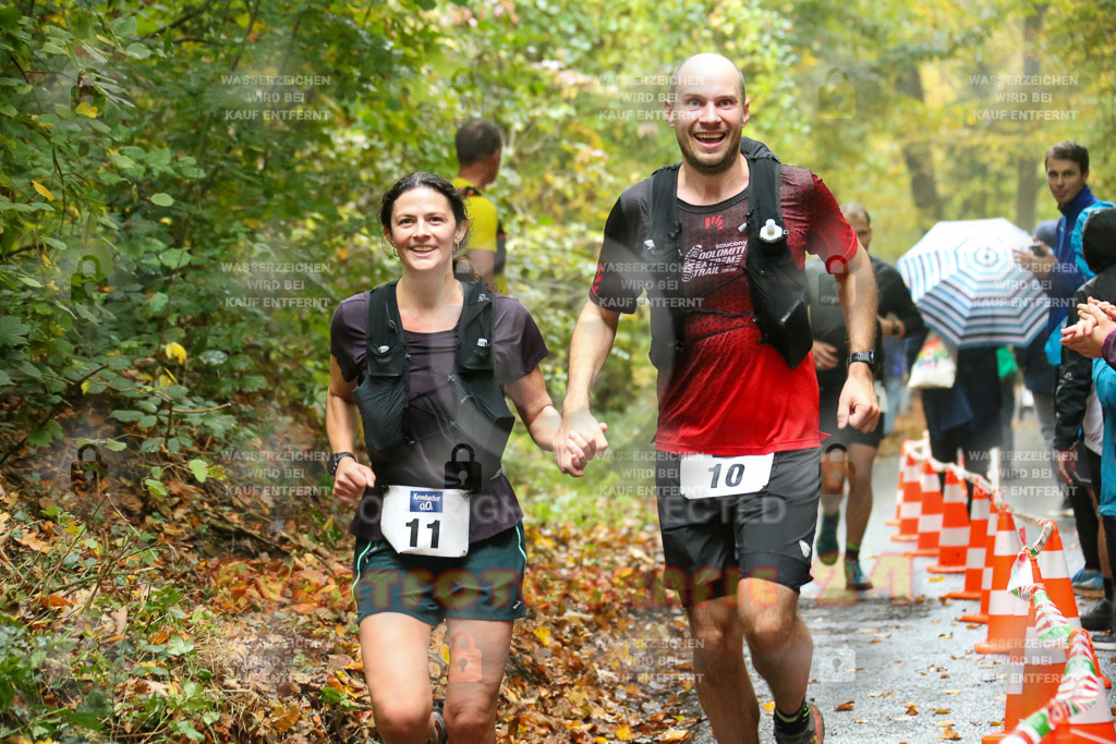 241027_1302_EX1_5349 | Sportfotografie im Rhein-Sieg Kreis, Köln, Bonn, NRW, Rheinland Pfalz, Hessen, etc. Unser Tätigkeitsfeld umfasst den Laufsport vom Volkslauf über den Marathon, Duathlon, Triathon bis zum Ultralauf wie Kölnpfad Ultra oder Schindertrail.
