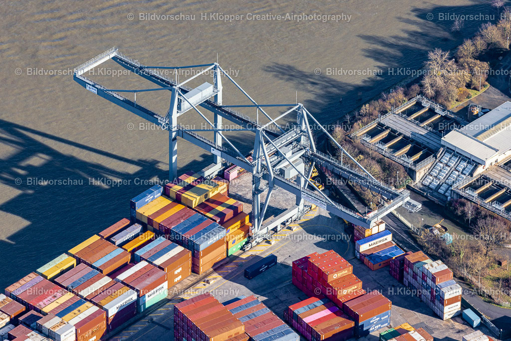 Luftbilder Bonn-6929 | Containerterminal im Containerhafen des Binnenhafen des Rhein - Realisiert mit Pictrs.com