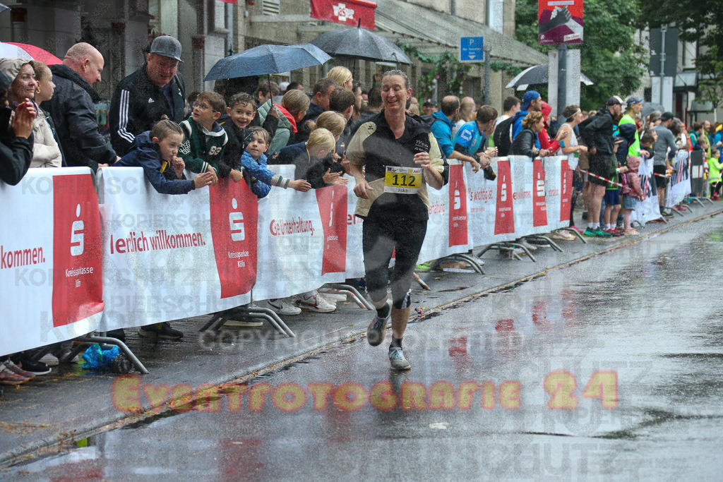 240622_1049_EX1_7586 | Sportfotografie im Rhein-Sieg Kreis, Köln, Bonn, NRW, Rheinland Pfalz, Hessen, etc. Unser Tätigkeitsfeld umfasst den Laufsport vom Volkslauf über den Marathon, Duathlon, Triathon bis zum Ultralauf wie Kölnpfad Ultra oder Schindertrail.