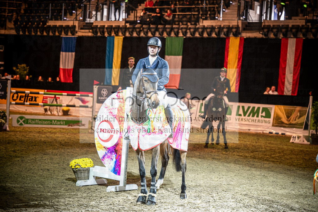 DOS_0021 | Entdecke hochwertige Reitturnierfotos von Foto Oger. Professionell, emotional und authentisch – jetzt Lieblingsmomente im Shop bestellen.Deutschlandweite Turnierfotografie. - Realisiert mit Pictrs.com