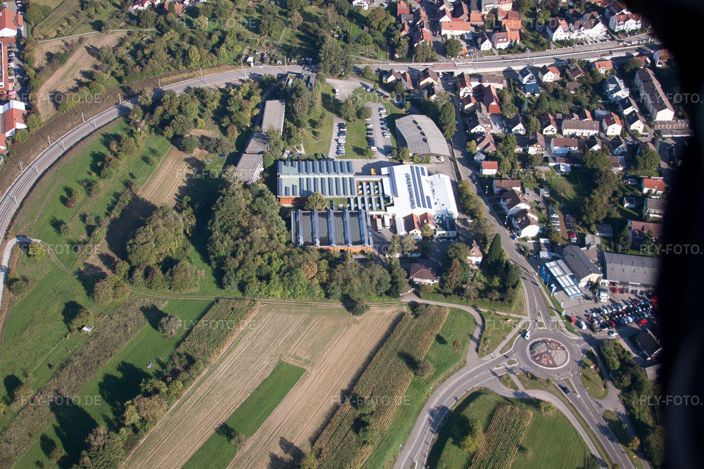 Luftbild: Polytec PT im Ortsteil Langensteinbach in Karlsbad im Bundesland Baden-Württemberg in Deutschland. Foto: IMG_45100.jpg vom 21.09.2011 durch Werner Riehm/FLY-FOTO.de