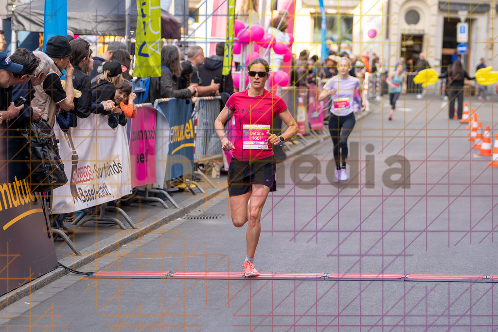 064_Basler_Frauenlauf_2026_p1__Kunzmedia.ch_ | OnlineShop für Bilder kunzmedia.ch