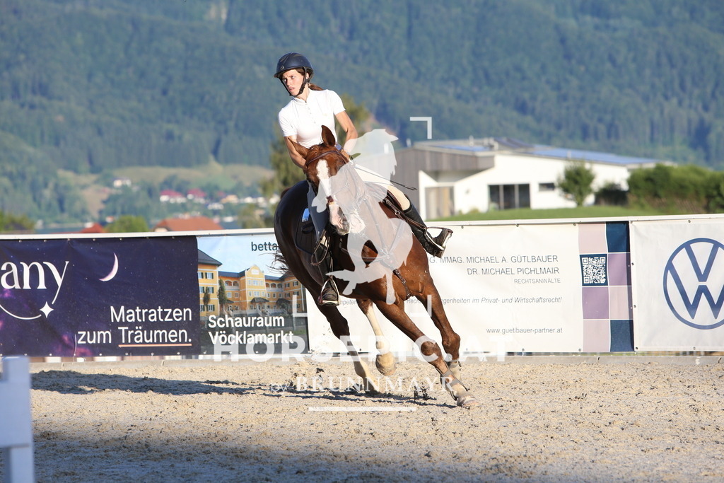 DL2Q8613 | Willkommen bei Brunnmayr - Design & Fotografie – Ihrem Spezialisten für Reitturniere und Pferdeveranstaltungen in Oberösterreich, Salzburg und Bayern! Seit über 17 Jahren sind wir leidenschaftlich dabei.