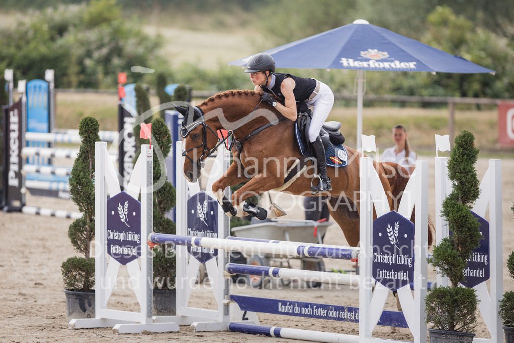 230622_PfSpTa_SprPfA2-115 | Deine schönsten Turniermomente als professionelle Fotos! Entdecke hochwertige Pferdesport-Fotografie im Online-Shop. Jetzt Fotos finden & bestellen!