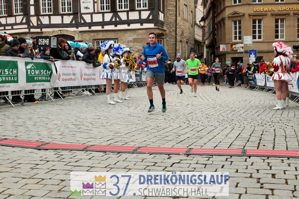 VR Bank Hauptlauf 10000m | 3 Koenigslauf 2023 - Realisiert mit Pictrs.com