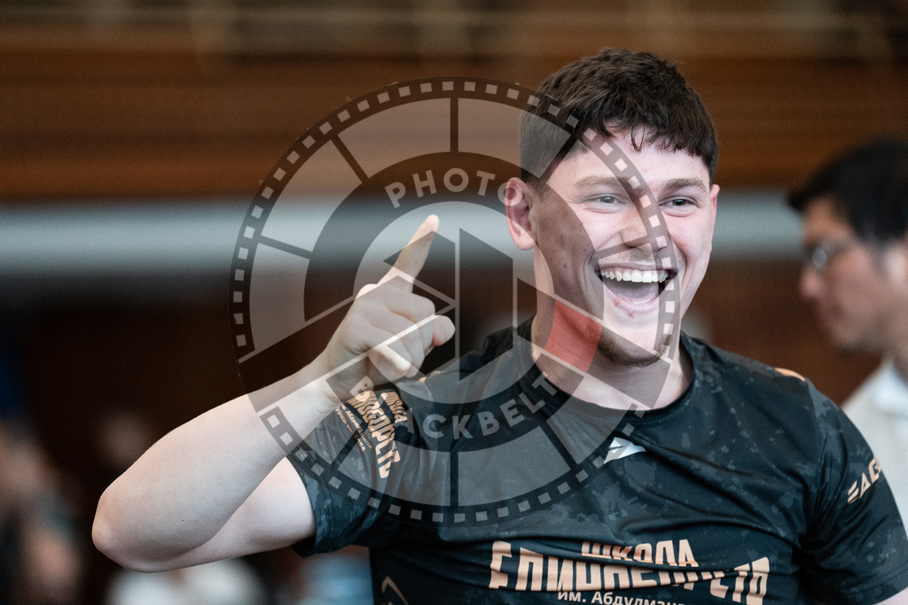 20251129PBB8116 | Fighters compete during the luta livre competition ILLCS XI winter edition on November 29, 2025 in Hannover, Germany.