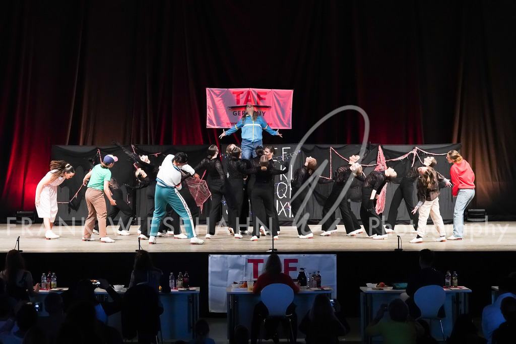 FW700469 | FRANK WIESEHAHN MEDIA - Realisiert mit Pictrs.com