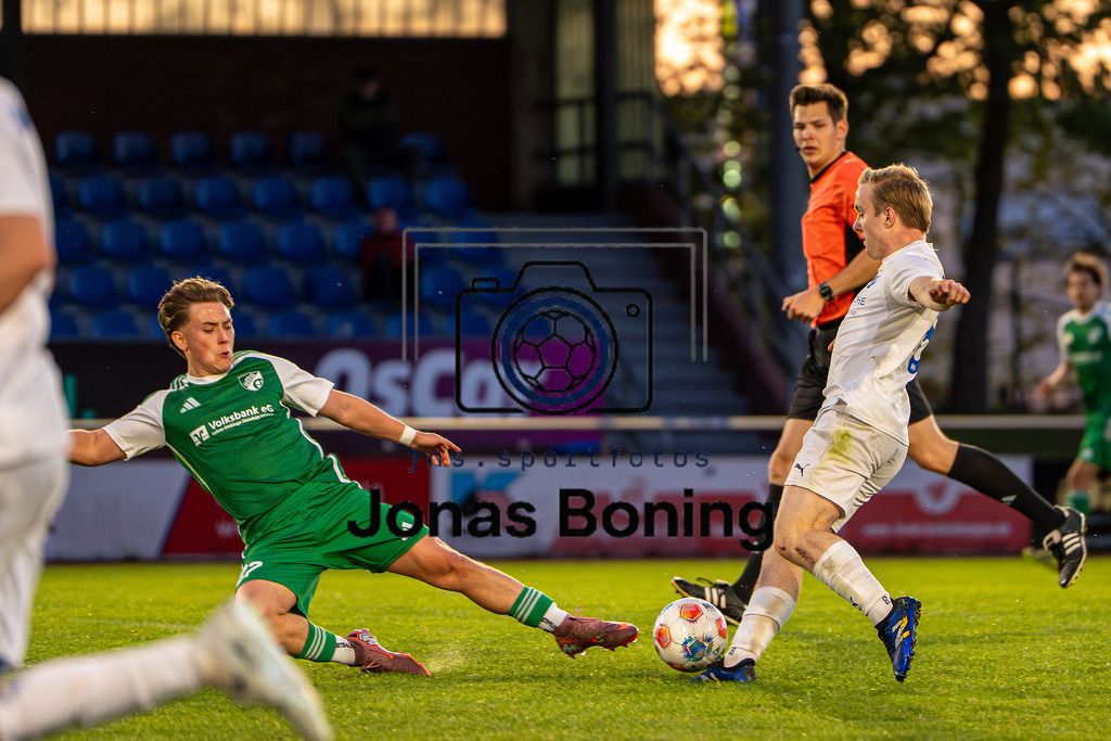 Fußball I Herren I Saison 2025-2026 I Landesliga Weser-Ems I 26. Spieltag I BW Lohne II - SV GW Mühlen  I 14773 | jns.sportfotos - Realisiert mit Pictrs.com