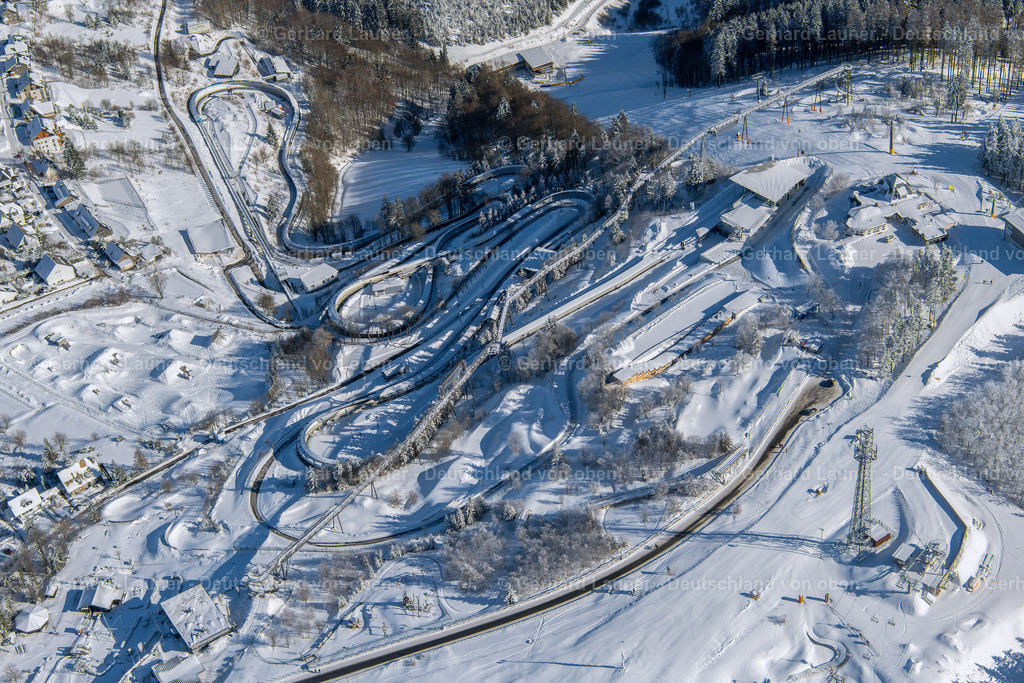 4043637 | Online-Shop für Luftbilder aus Deutschland. Seit über 45 Jahren baut Gerhard Launer das Luftbildarchiv mit unterschiedlichsten Themen stetig weiter aus.