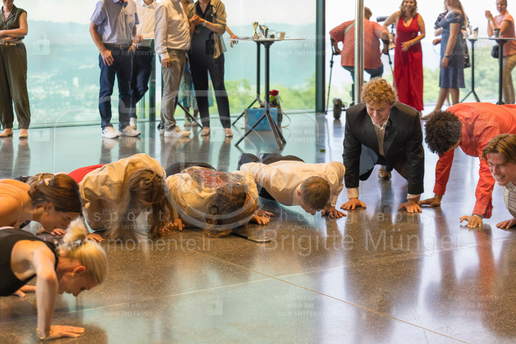 FeusiDiplomfeier_R6II3163 | Brigitte Münger / bmsportphotography - Realisiert mit Pictrs.com