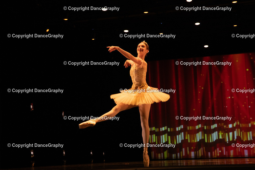 GPHY6856 | DanceGraphy - Realisiert mit Pictrs.com