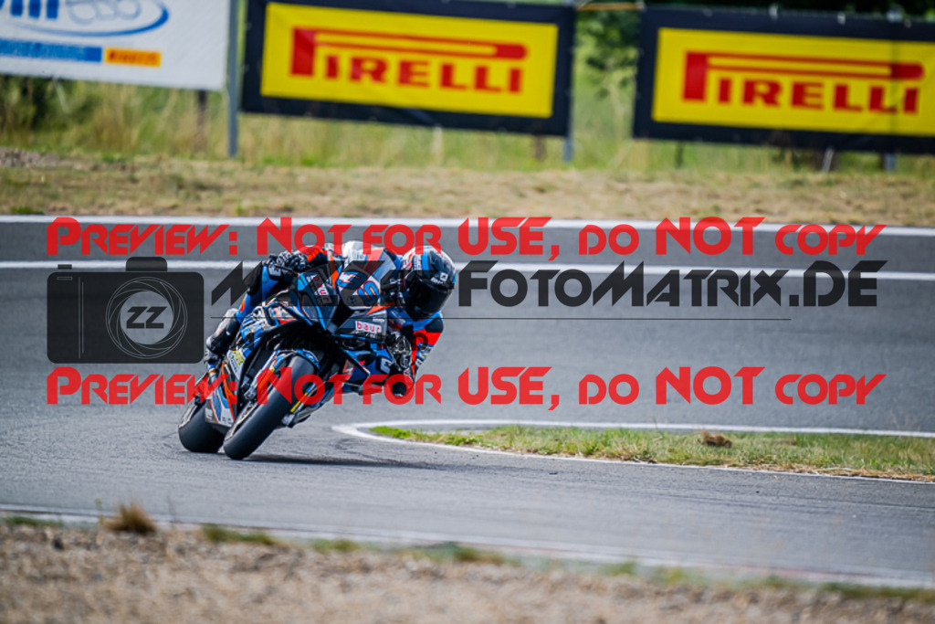 MaZZes_FotoMatrix_220722_8064 | IDM1000