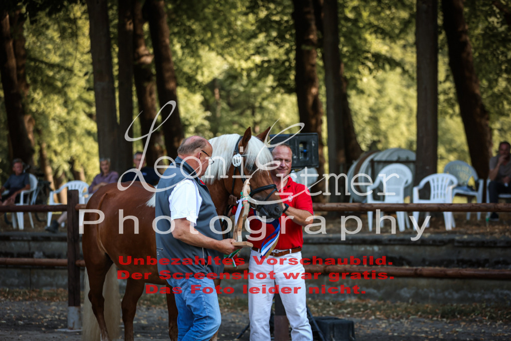 Fr3K00129 | Leoni Ertmer Photography - Realisiert mit Pictrs.com