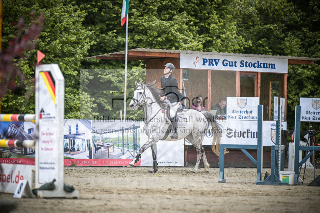 DOS_5660 | Entdecke hochwertige Reitturnierfotos von Foto Oger. Professionell, emotional und authentisch – jetzt Lieblingsmomente im Shop bestellen.Deutschlandweite Turnierfotografie. - Realisiert mit Pictrs.com