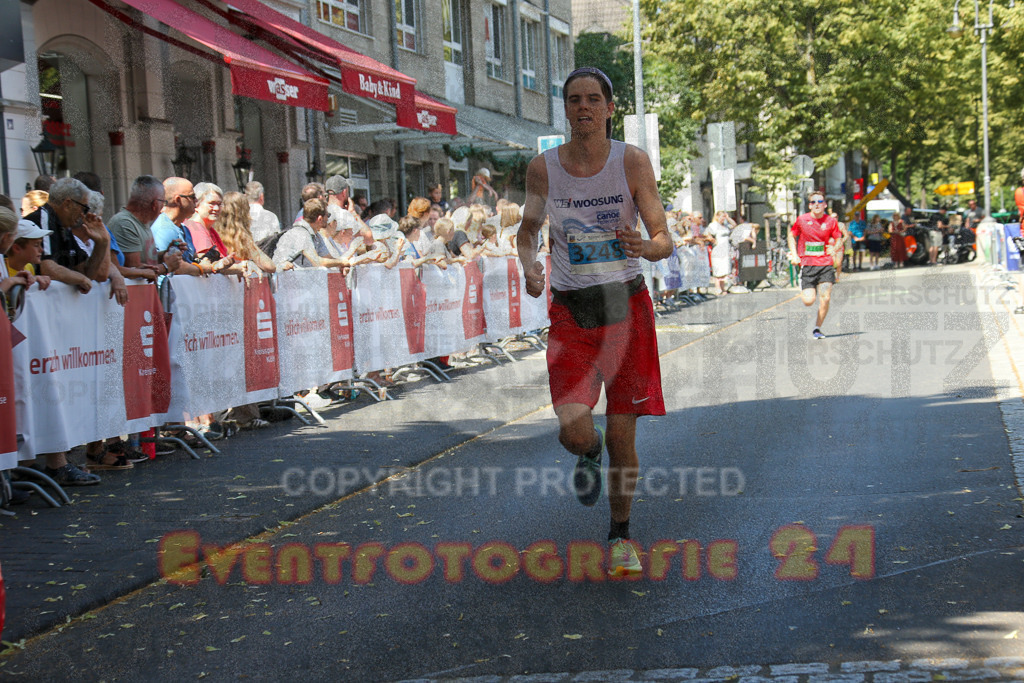 250621_1157_EX1_4425 | Sportfotografie im Rhein-Sieg Kreis, Köln, Bonn, NRW, Rheinland Pfalz, Hessen, etc. Unser Tätigkeitsfeld umfasst den Laufsport vom Volkslauf über den Marathon, Duathlon, Triathon bis zum Ultralauf wie Kölnpfad Ultra oder Schindertrail.