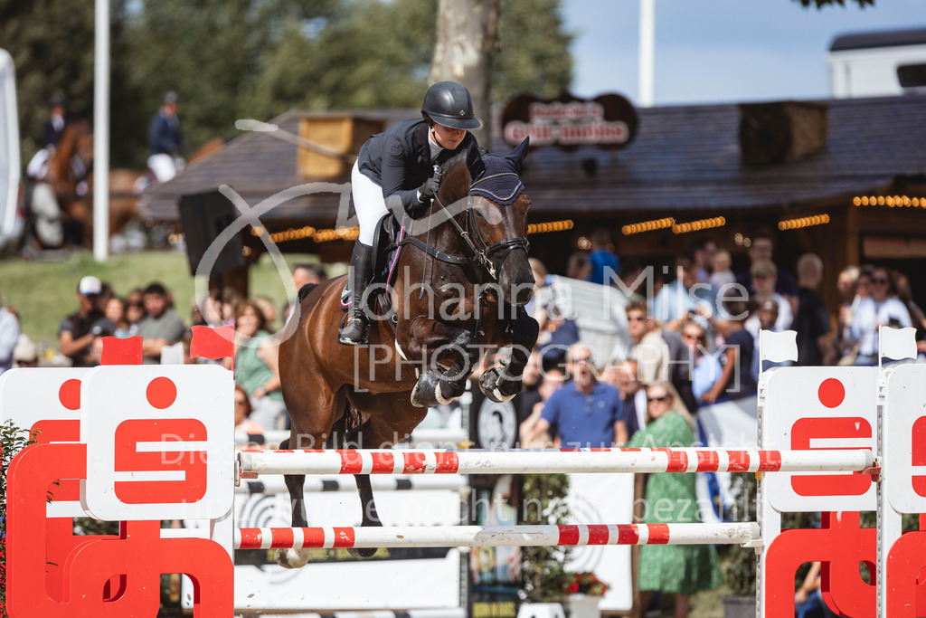 240714_BHO_GroßerPreis-641 | Deine schönsten Turniermomente als professionelle Fotos! Entdecke hochwertige Pferdesport-Fotografie im Online-Shop. Jetzt Fotos finden & bestellen!