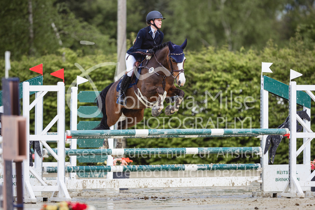 240426_Olfen-Vinnum_PonyTrophy-336 | Deine schönsten Turniermomente als professionelle Fotos! Entdecke hochwertige Pferdesport-Fotografie im Online-Shop. Jetzt Fotos finden & bestellen!