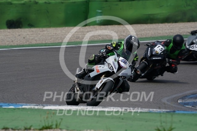 2022_05_10_PBK_33734 | Sportfotografie; SlowMotion; Video; Rennstrecke; Hafeneger; Speer; Racing; RSE; BMW; CBO; Trackday; Motorsportarena; Hockenheimring; Brno; Most; Barcelona; Valencia