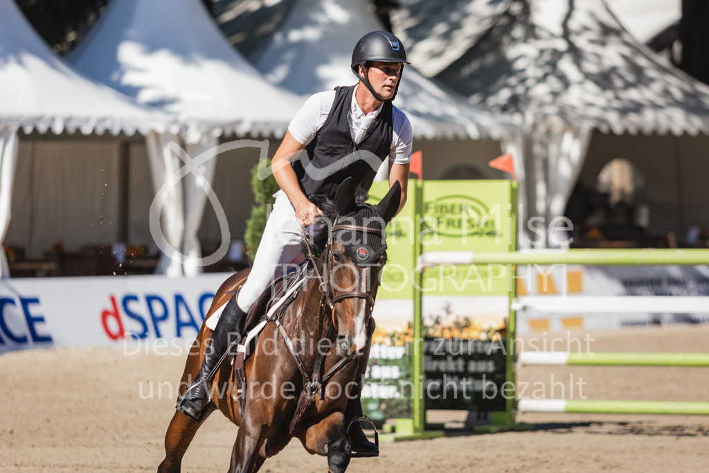 230908_OWLCh_MediumTour-195 | Deine schönsten Turniermomente als professionelle Fotos! Entdecke hochwertige Pferdesport-Fotografie im Online-Shop. Jetzt Fotos finden & bestellen!