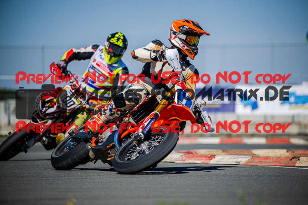 MaZZes_FotoMatrix_220903_1101 | S3