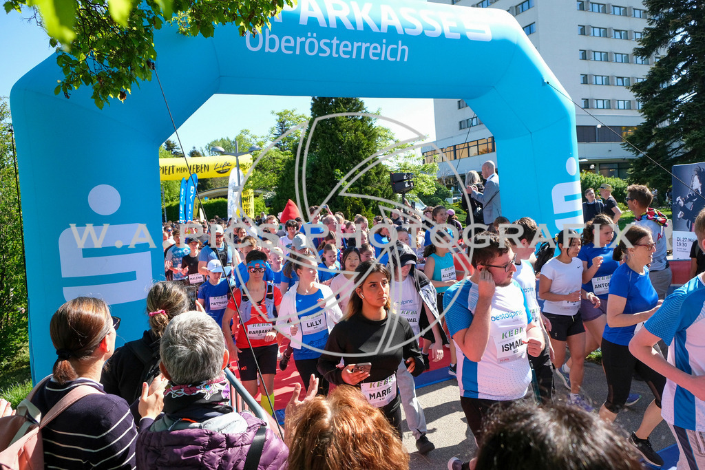 ..... | LINZ,AUSTRIA,27.April 24, Int. 3 Brückenlauf Linz  , Image shows: Photo: WAPICS / Michael ring