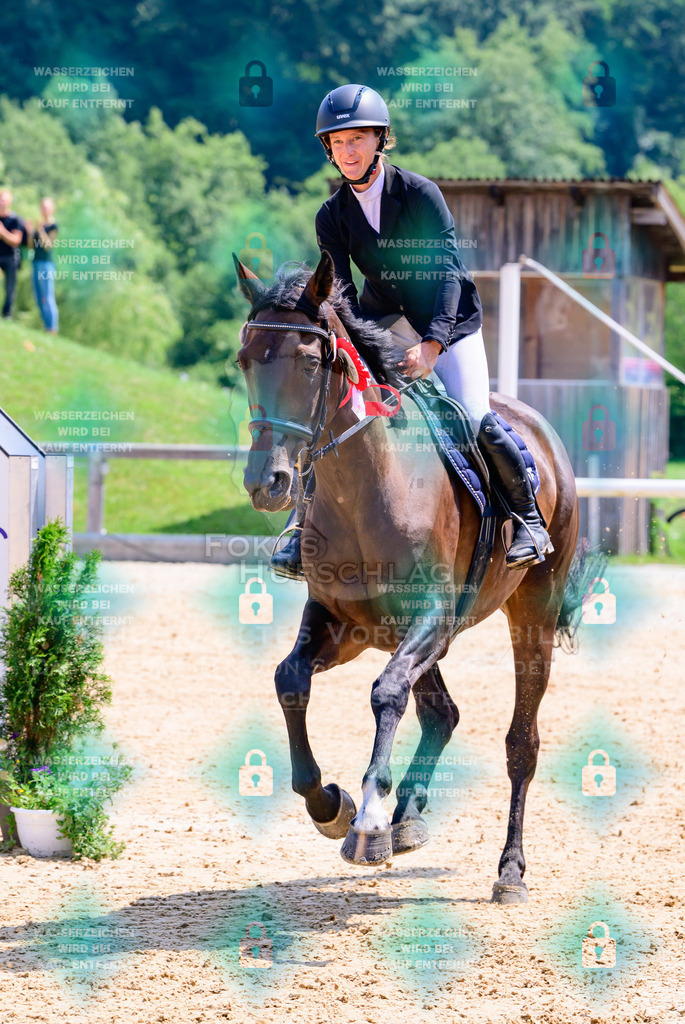 19072026-Schwaiganger-Prfg02-Siegerehrung-0184 | Fokus Hufschlag Fotografie - Realisiert mit Pictrs.com