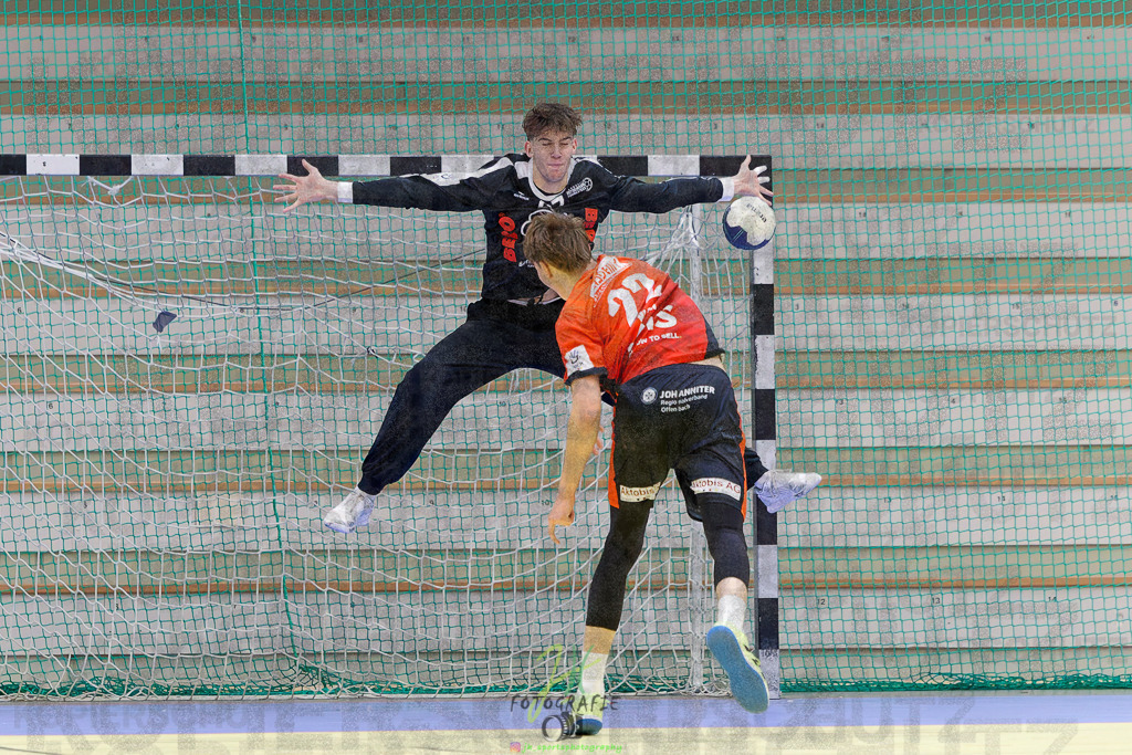 Jugendbundesliga A-Jugend; HSG Dutenhofen/Münchh. - HSG Rodgau Nieder-Roden | Jugendbundesliga A-Jugend; HSG Dutenhofen/Münchh. - HSG Rodgau Nieder-Roden am 07.12.2024 in Dutenhofen (Sporthalle Dutenhofen)Photo © 2024 - Jörg Heinrich - Realisiert mit Pictrs.com