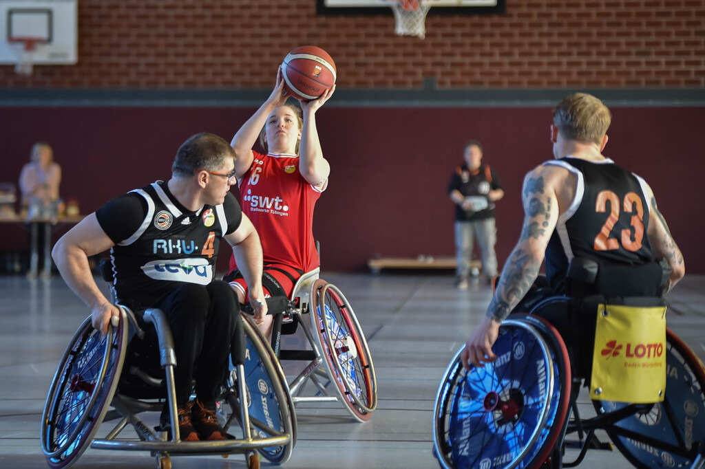 2025-02-01-0015 | Ralph Kunze - Realisiert mit Pictrs.com