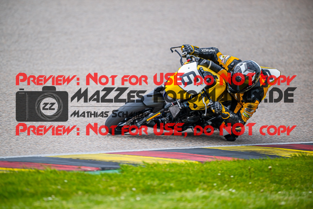 MaZZes_Fotomatrix_20230512_6007705_1752 | TWIN CUP