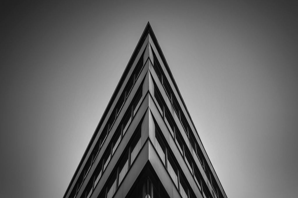 2025_03_19_HH-BUNKER+DOM+ST PAULI_MCP6884 sw | Hochwertig gedruckte Fotografien für die Wand, als Kalender und zum Verschenken. Hamburg & Norddeutschland und überall wo ich mit der Kamera unterwegs war.