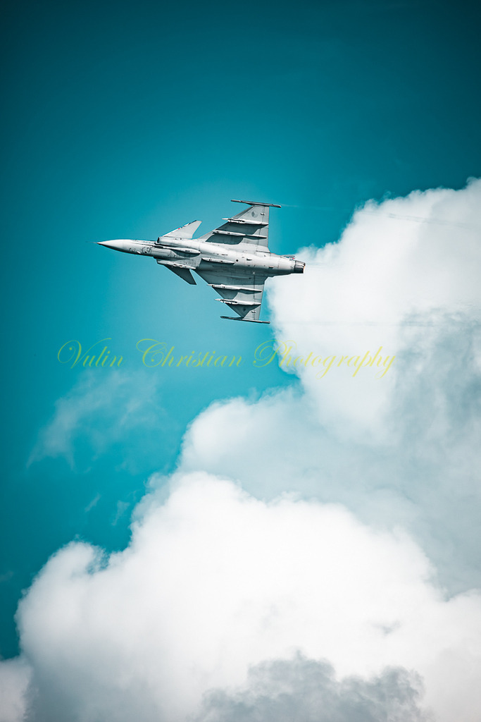 P 101 | Christian Vulin  - Realisiert mit Pictrs.com