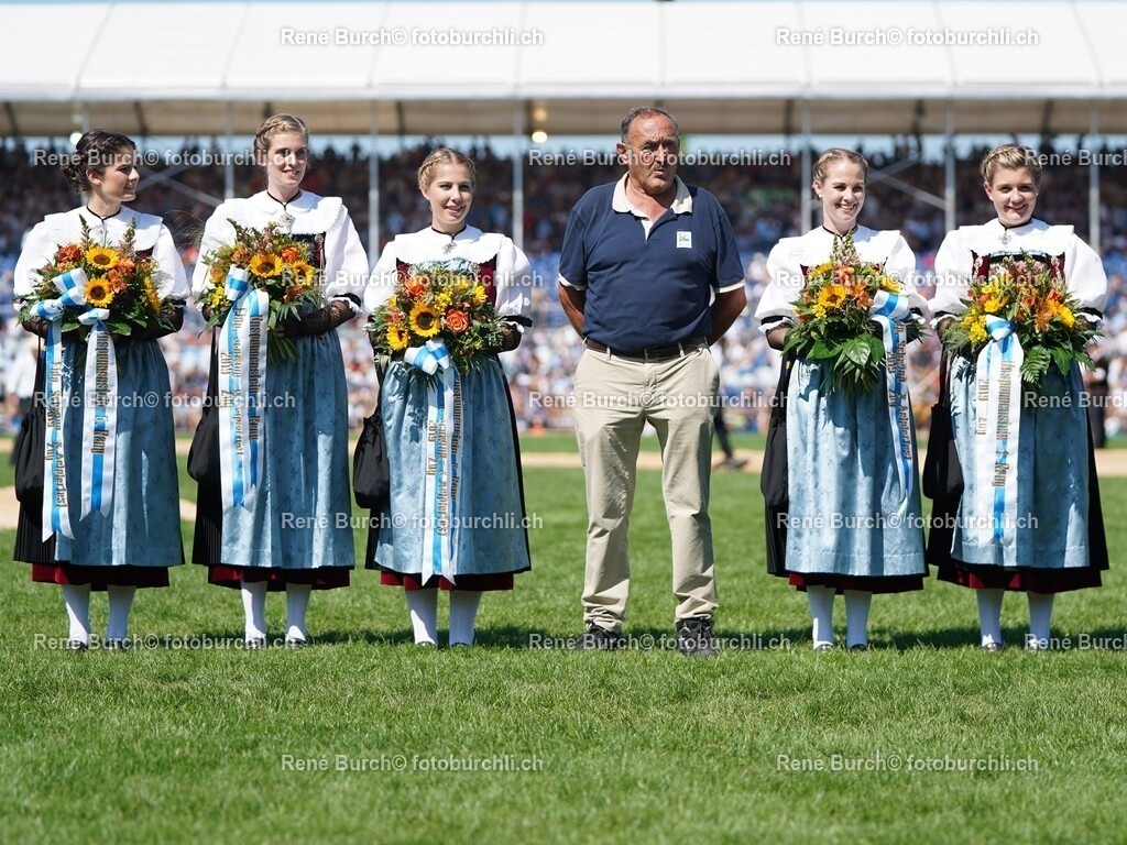 147 | René Burch leidenschaftlicher Fotograf aus Kerns in Obwalden.  Hier finden sie Sport, Landschaft und Natur Fotografie.
 - Realisiert mit Pictrs.com