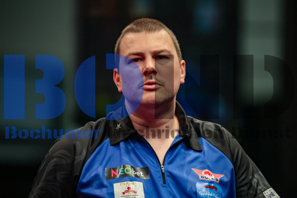 PDC European Darts Open 2024 | {headline}(Foto: Sebastian Sendlak / BOND) - Realisiert mit Pictrs.com
