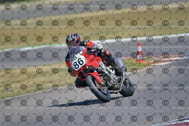 26bc03-2538 | markuskiefer.com - Realisiert mit Pictrs.com
