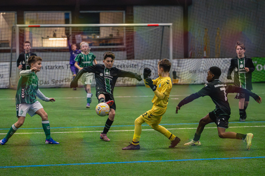 blr.pics-468 | Professionelle Fußball- und Sportfotografie. Spielbilder online ansehen und kaufen – Einzelbilder oder komplette Galerien in hoher Qualität. - Realisiert mit Pictrs.com