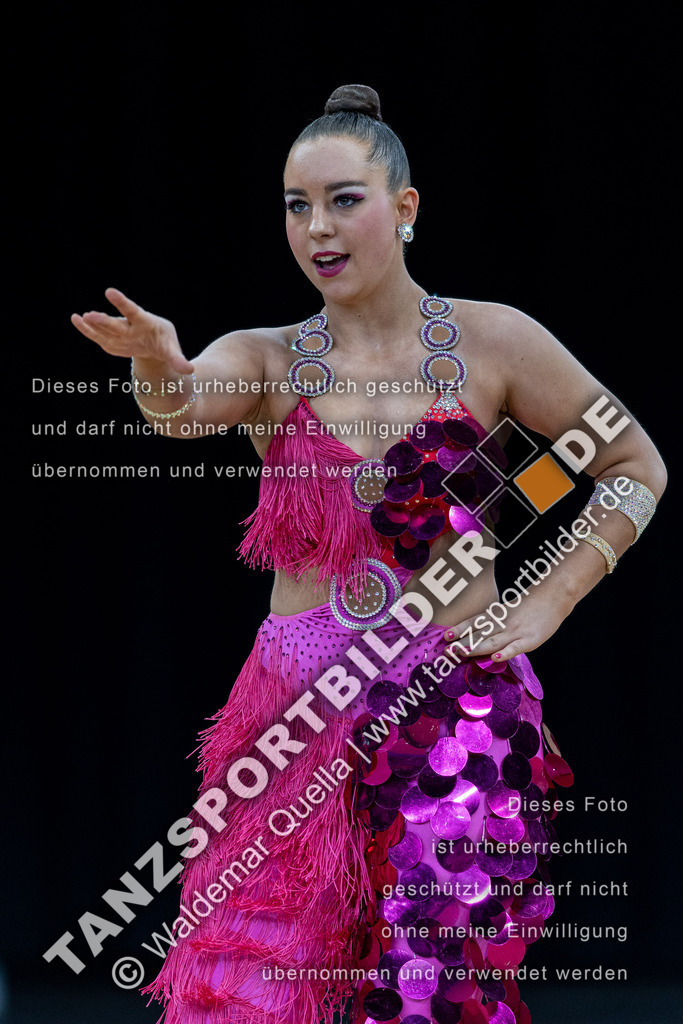 20240310-01289 | Hier finden Sie Tanz Bilder vom Latein und Standard Formationen tanzen. Sportbilder vom Tanzsport. Schöne Fotos und von Weltmeisterschaft, Europameisterschaft, Bundesliga, Regionalliga, Oberliga und Landesliga sowie von GOC Stuttgart, DanceComp, WM Bremen
