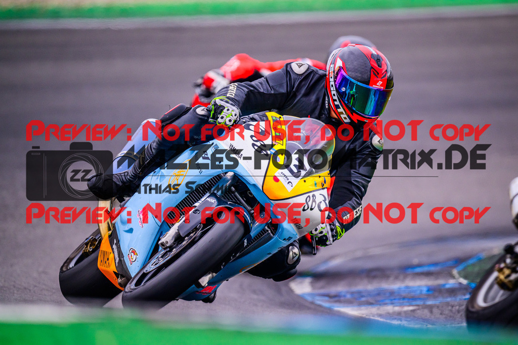 MaZZes_FotoMatrix_240614_6007705_4246 | GELB